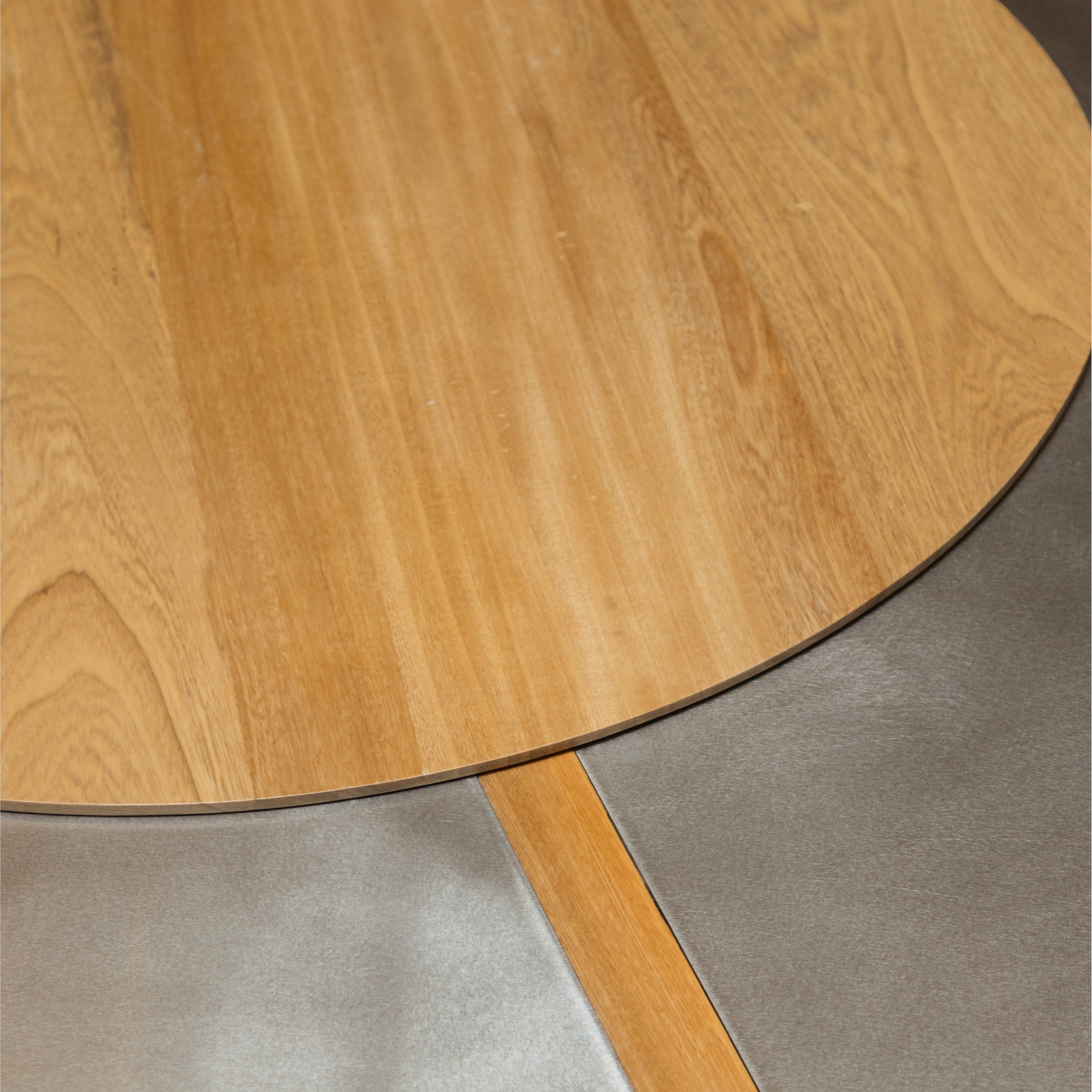 Mesa de comedor Giro